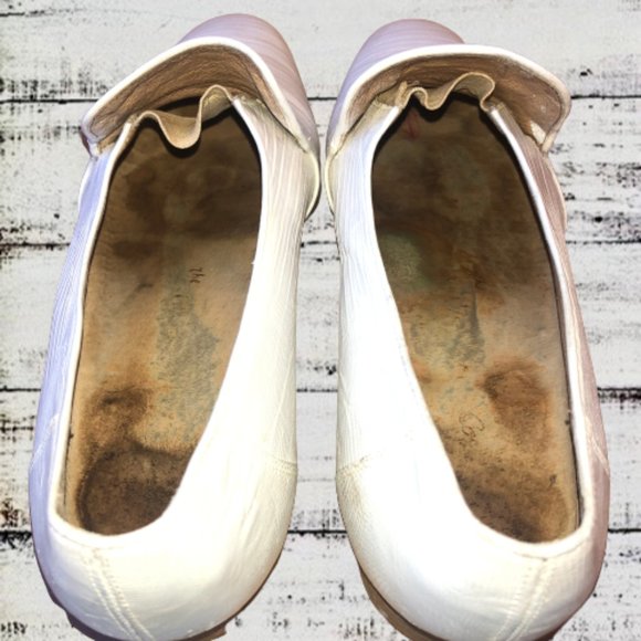 Vintage 80\'s Mens Dress Loafer White Leather Snake Print Queen French 10.5 FLAW main image 4